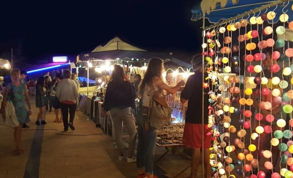 Marché nocturne