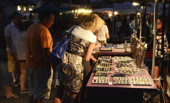 Marché nocturne